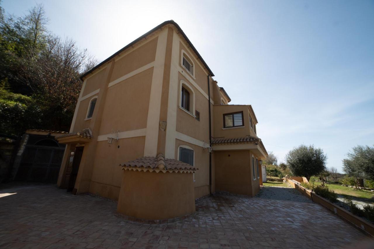Villa Con Piscina Privata A 2 Kilometri Da Tropea Gasponi Exteriör bild